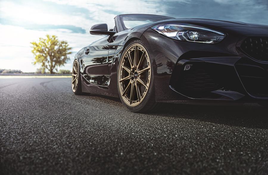 CERCHI IN LEGA dotz sonoma bronze su vettura bmw z4 