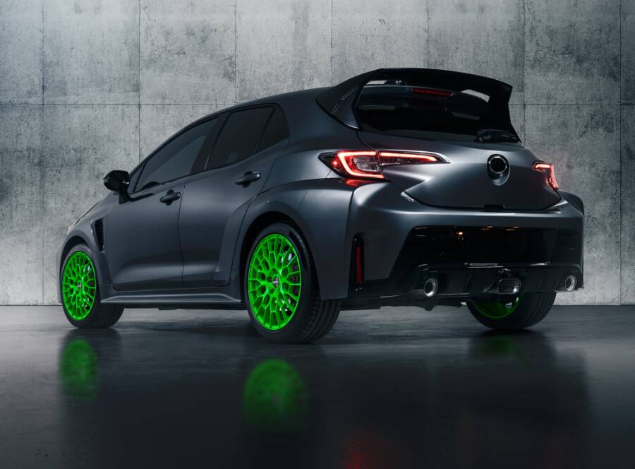 Cerchi in lega MAK modello APX colore verde su Toyota Yaris