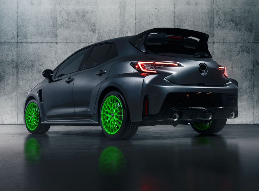 Cerchi in lega MAK modello APX colore verde su Toyota Yaris