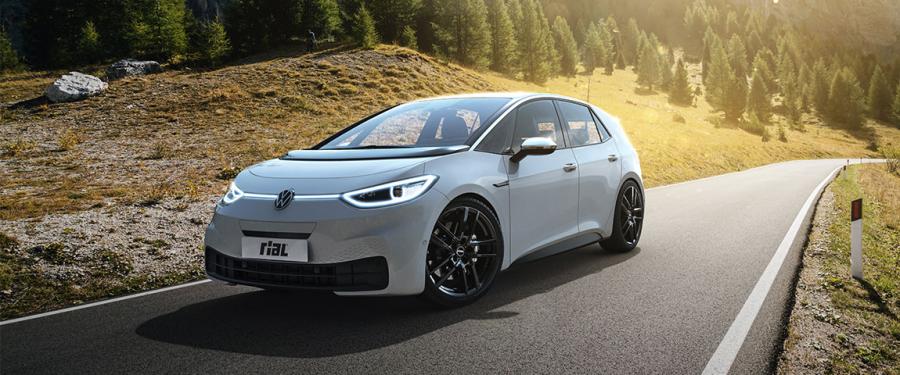 Cerchi in lega RIAL design moderno