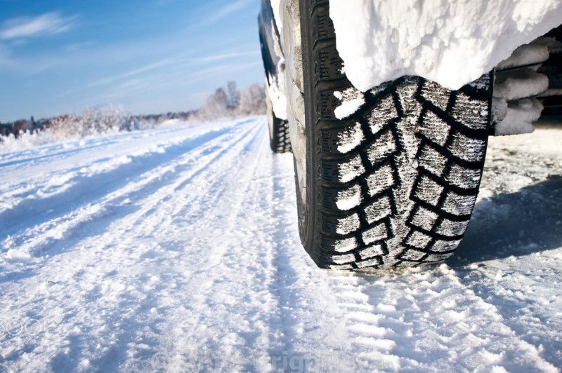 Pneumatici invernali solo in inverno? Assolutamente NO. 