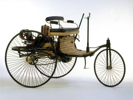 1886 benz patent motor car Foto della prima automobile della storia 1886 brevetto Benz Motor Car