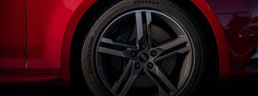 pneumatico Bridgestone performance vista laterale battistrada