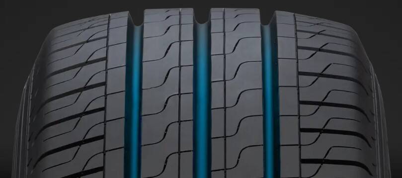 Pirelli Carrier nuova mescola e disegno del battistrada con 3 ampi incavi longitudinali