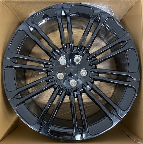 Cerchio REPLICA: 7818 / GLOSSY BLACK