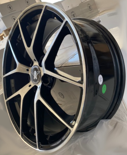 Cerchio REPLICA: 8103 / BLACK POLISHED