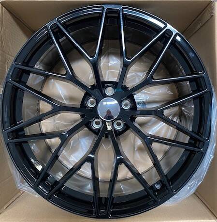 REPLICA / 874 / FULL BLACK<br>9,5J21" 5X112 26 66,60