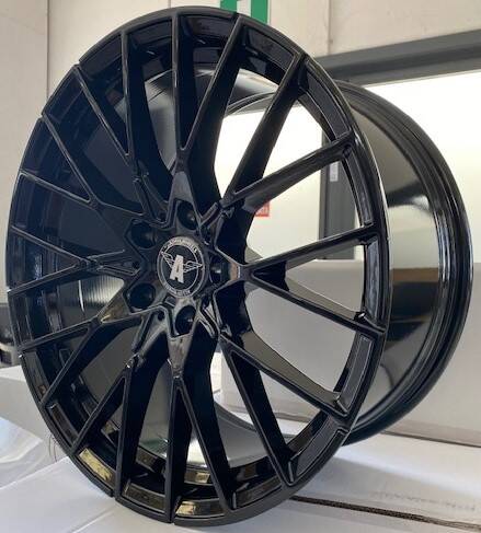 REPLICA / 869 / BLACK<br>9,0J21" 5X112 26 66,60
