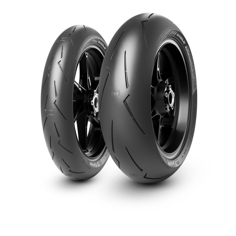 Pneumatici Premium PIRELLI: DIABLO SUPERCORSA V4