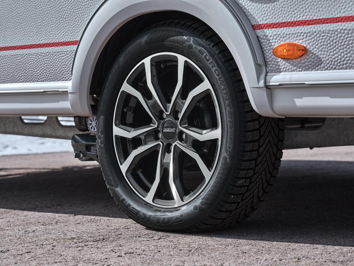 DEZENT / TV-TRAILER DARK / BLACK/POLISHED<br>6,0J14" 5X112 30,05 66,60
