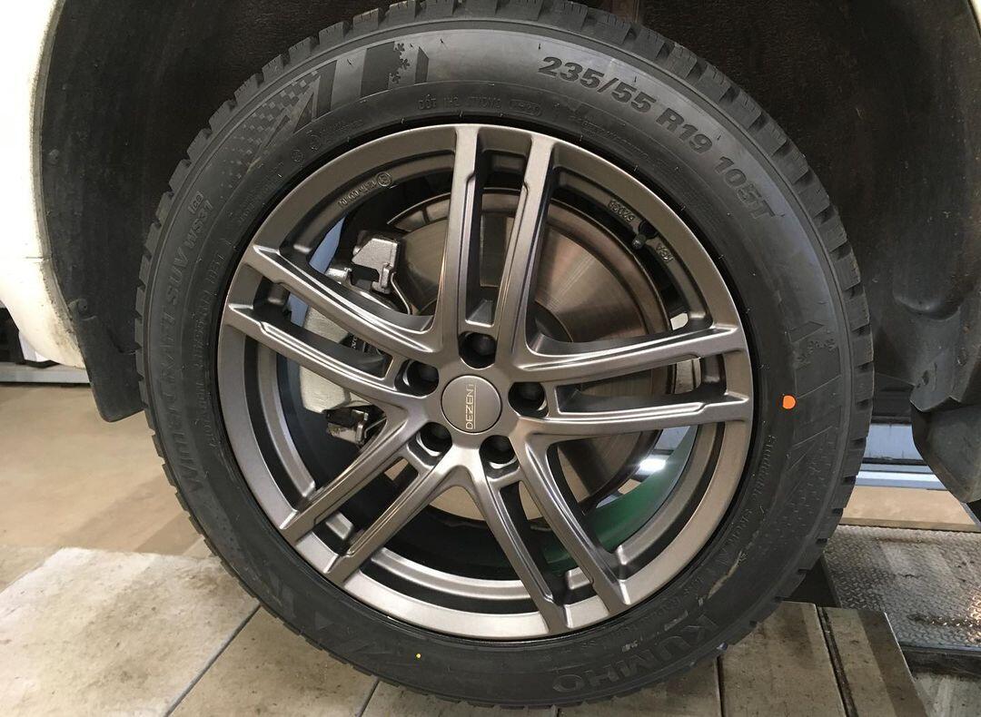DEZENT / TZ GRAPHITE / GRAPHITE MATT<br>7,5J18" 5X112 38 70,10