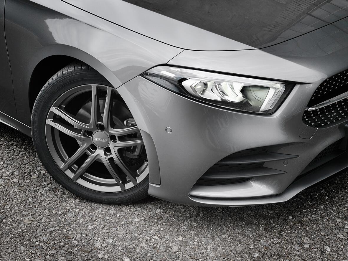 DEZENT / TZ GRAPHITE / GRAPHITE MATT<br>7,5J18" 5X112 38 70,10