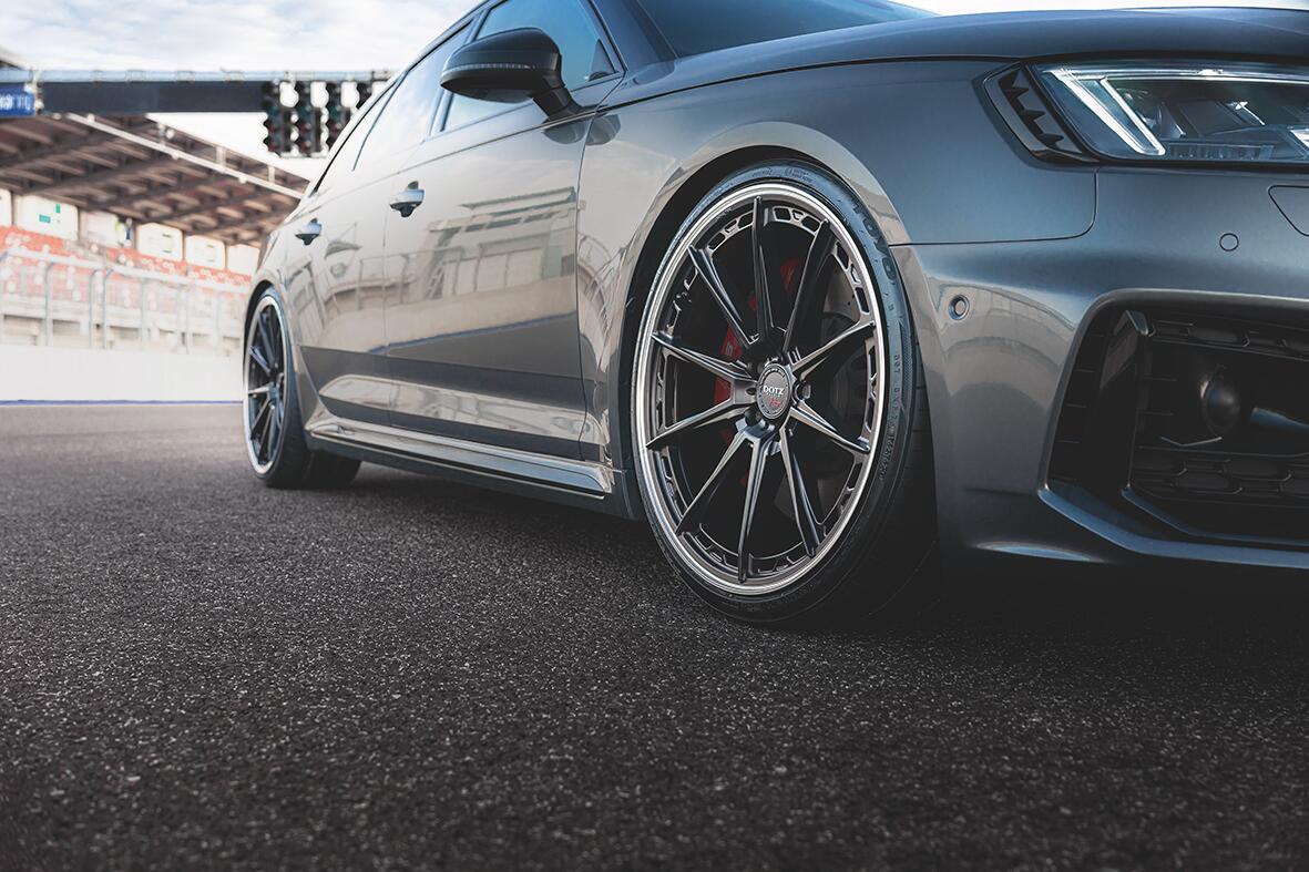 DOTZ / SONOMA DARK / BLACK MATT/POLISHED LIP<br>8,5J19" 5X112 35 70,10