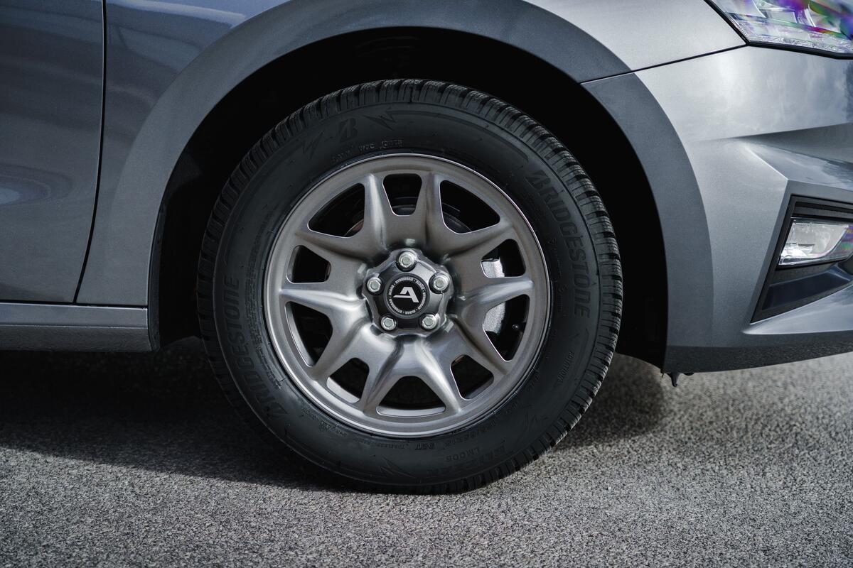 ALCAR HYBRIDRAD / 05 GREY / ANTHRACITE<br>5,5J15" 5X100 40 57,10