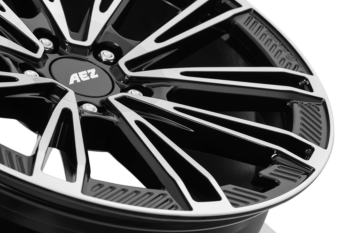 AEZ / ALASKA DARK / BLACK/POLISHED<br>9,0J20" 5X130 54 71,60
