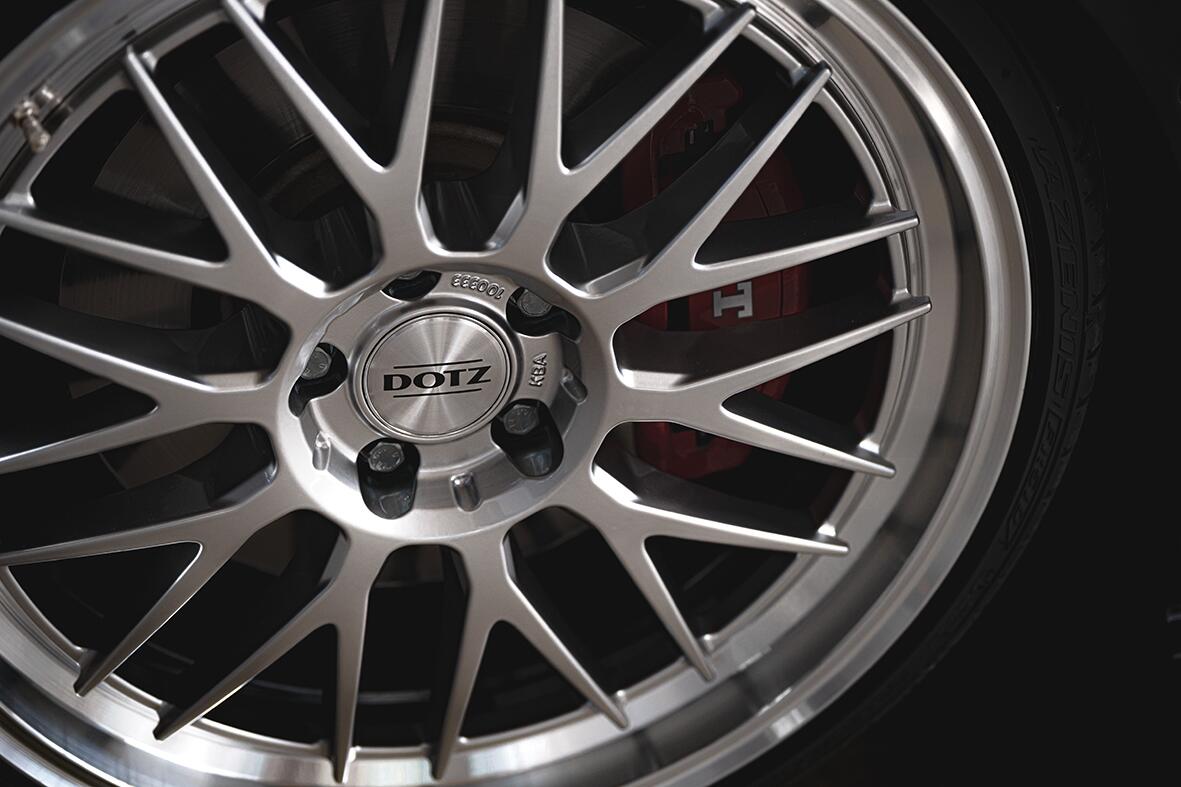 DOTZ / BILBAO BLAZE / SILVER/POLISHED LIP<br>7,0J17" 4X100 25 60,10