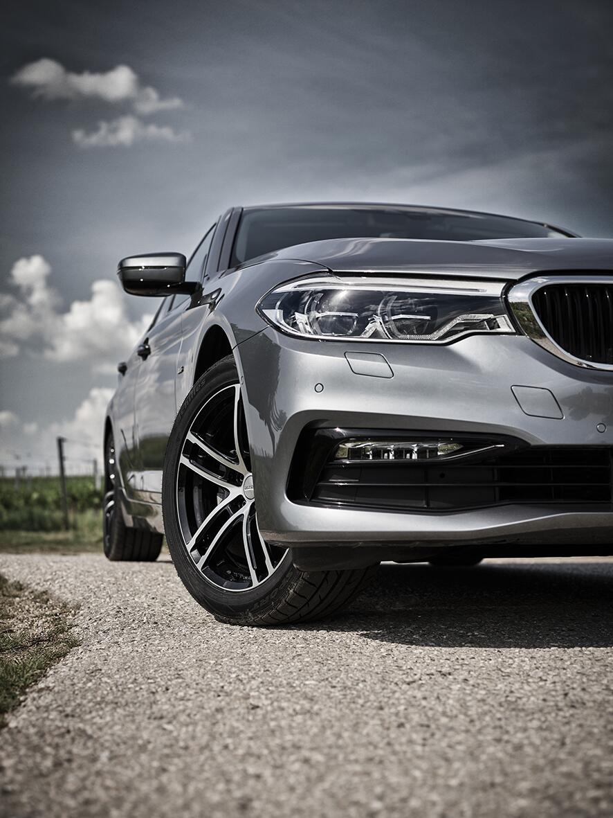 DEZENT / TZ-C DARK / BLACK/POLISHED<br>8,0J18" 5X108 42 63,40