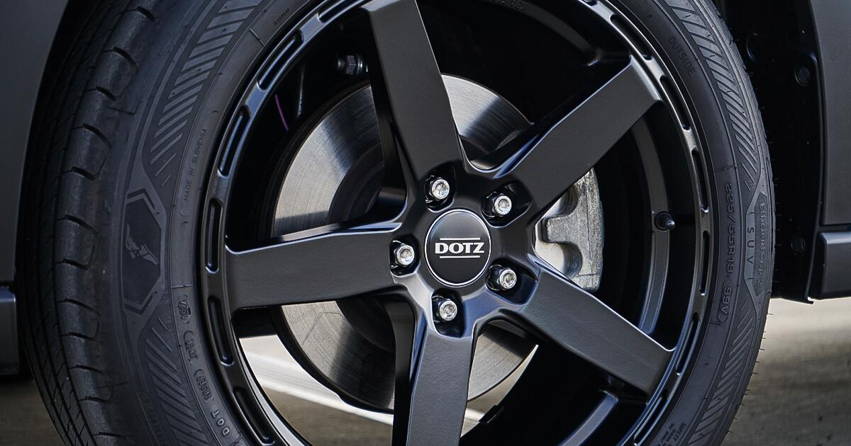 DOTZ / MARINABAY BLACK / BLACK MATT<br>9,5J20" 5X112 28 70,10