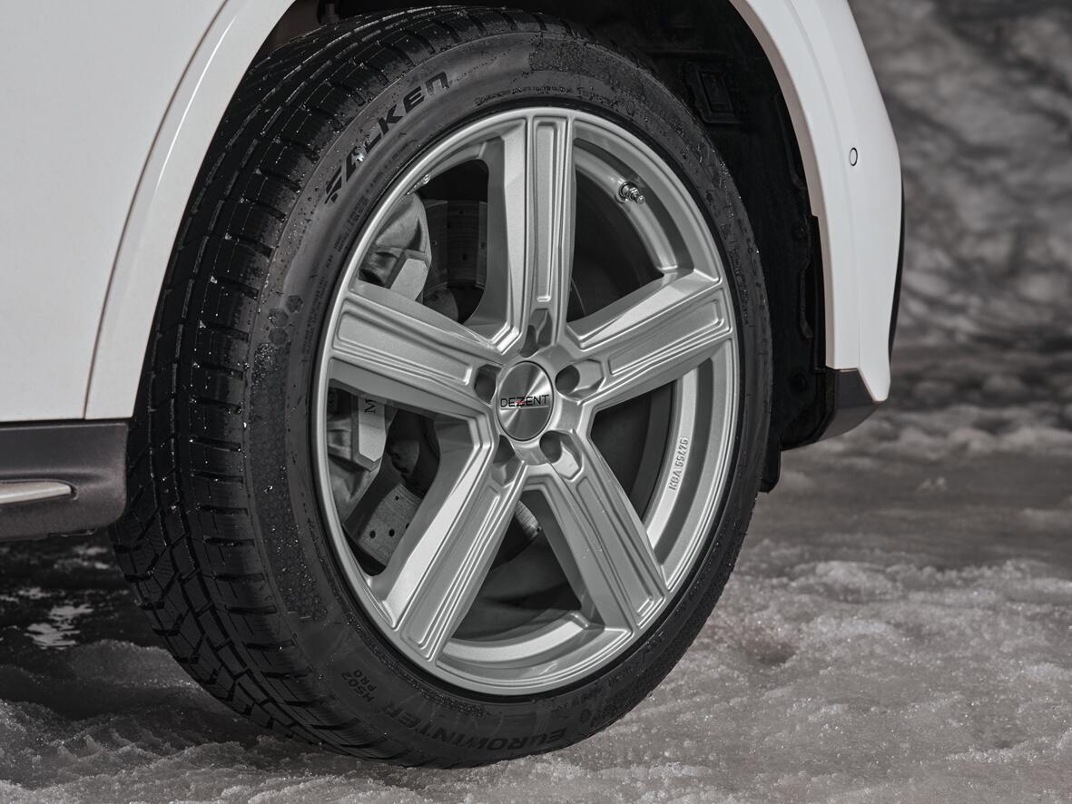 DEZENT / KG SILVER / SILVER<br>8,0J19" 5X112 32,70 66,60