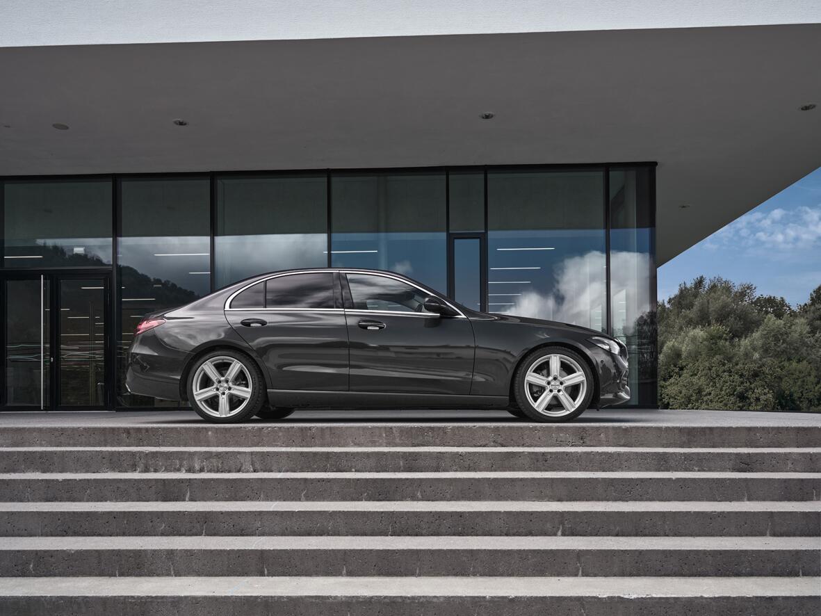 DEZENT / KG SILVER / SILVER<br>8,0J19" 5X112 32,70 66,60