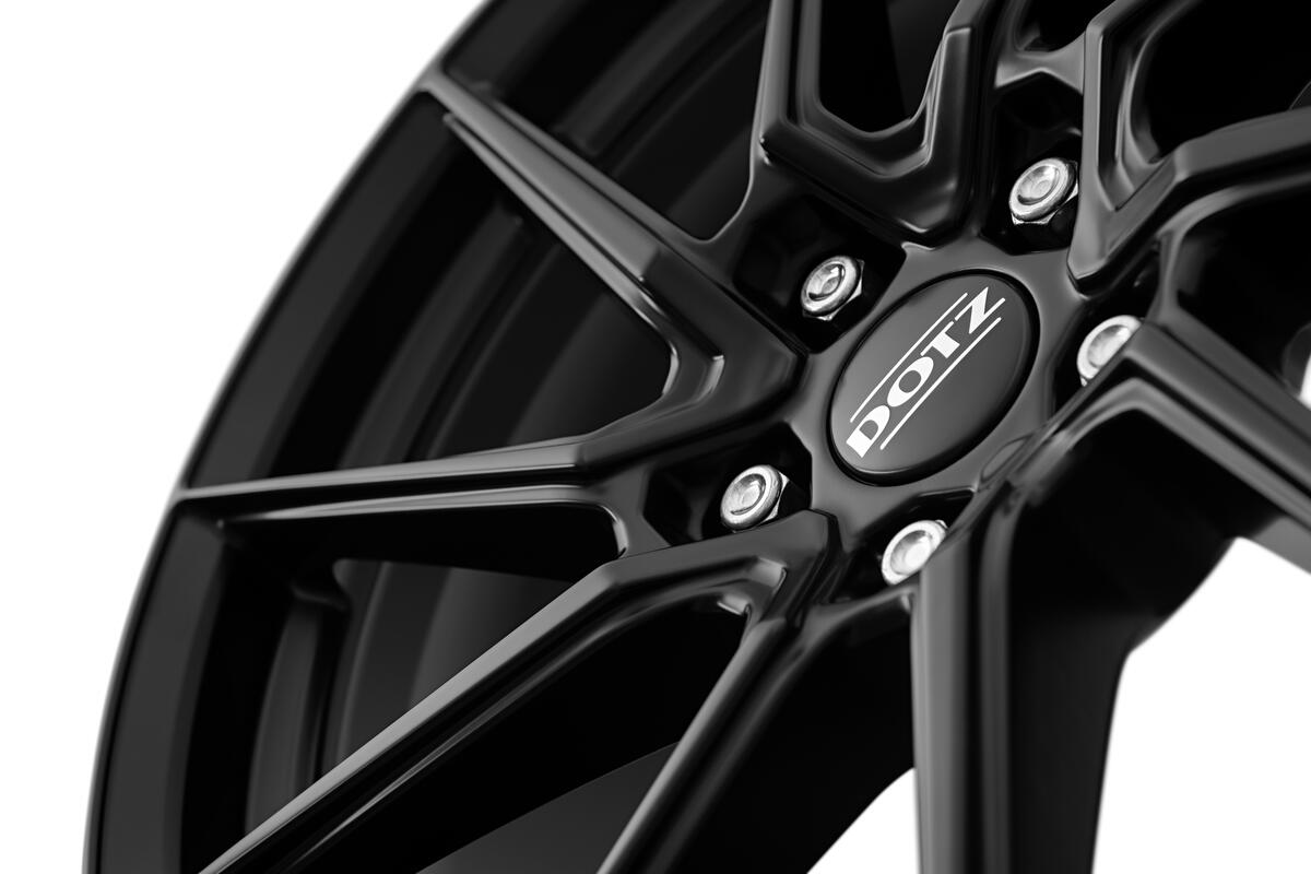 DOTZ / SPA BLACK / BLACK MATT<br>8,0J18" 5X112 35 70,10