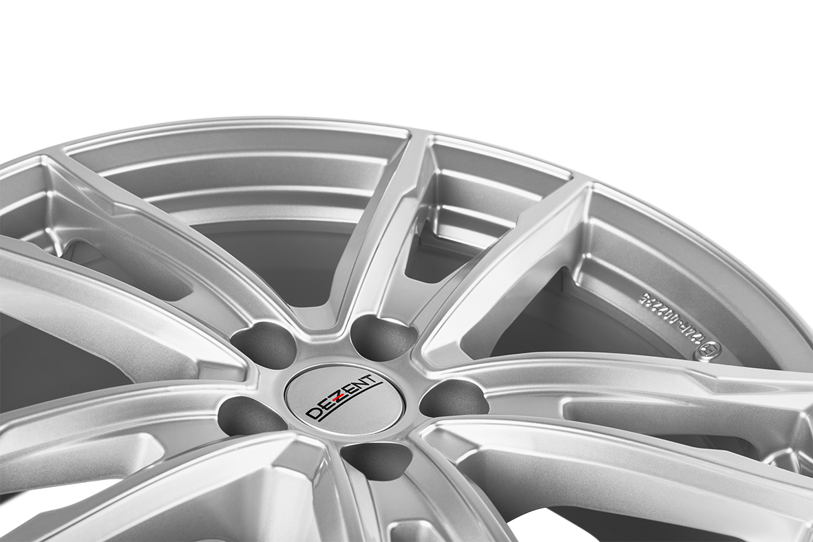 DEZENT / KF SILVER / SILVER<br>8,0J19" 5X112 40 57,10