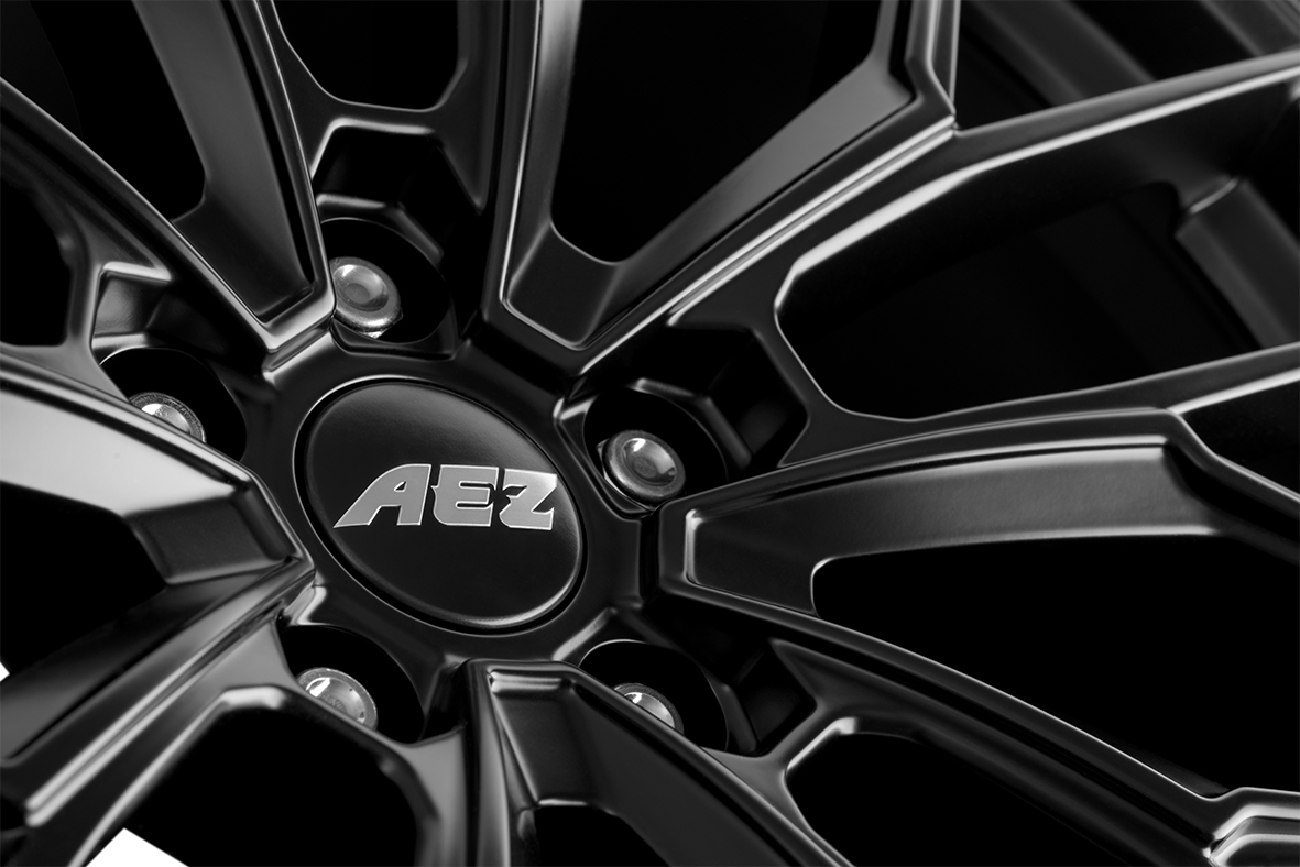 AEZ / PORTO BLACK / BLACK MATT<br>8,0J20" 5X108 45 63,40