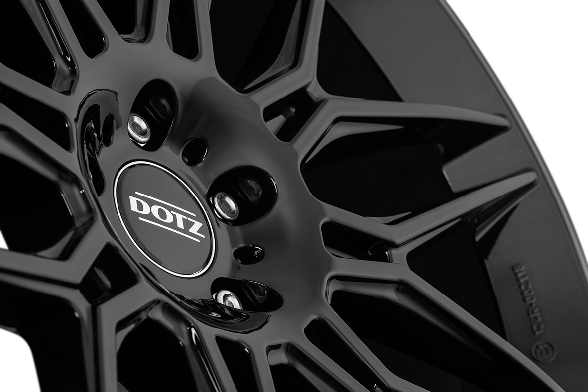DOTZ / LONGBEACH BLACK / BLACK<br>9,0J20" 5X120 42 65,10
